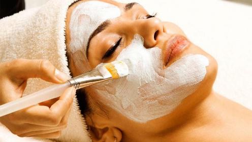 Aquafacial-Hydrafacial behandlung